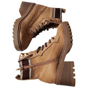 (NWOB) BAMBOO ANKLE BOOTS SZ 7.5